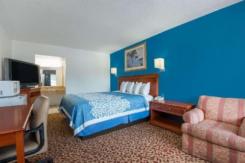 Knights Inn Colorado Springs Central image 19